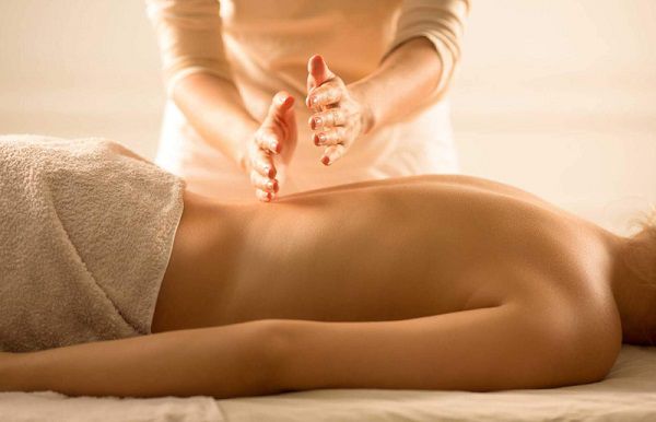 Vì sao bạn nên lựa chọn khoá học đào tạo massage body Thủ Đức Quận 9 tại Midu Spa?