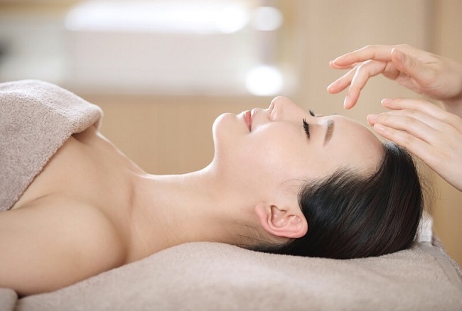 Spa chăm sóc da mặt